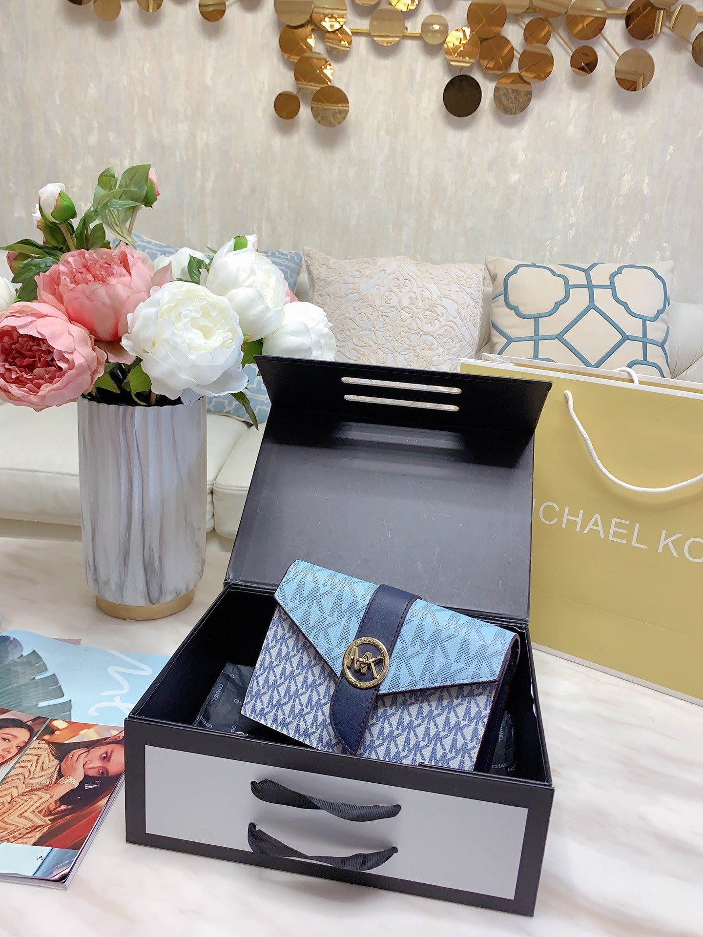 MICHAEL KORS  LB5612005030008  size: 20cm