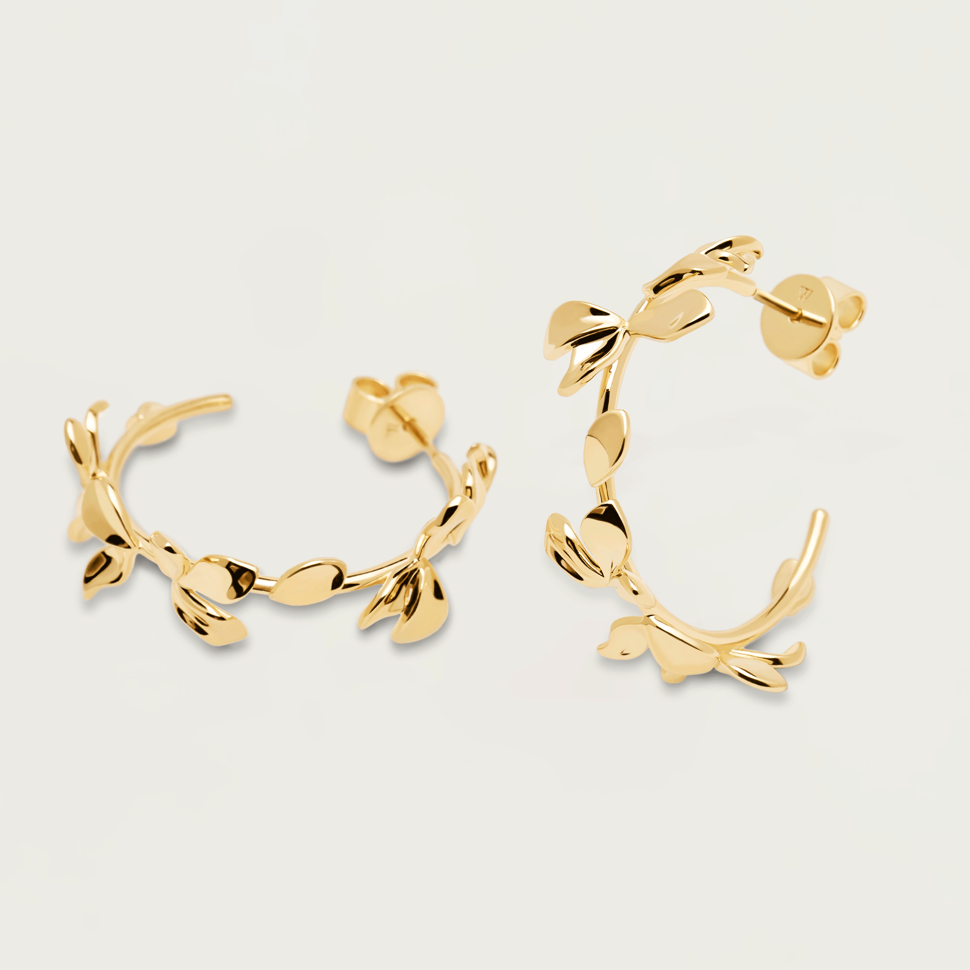 Lily Gold Earrings