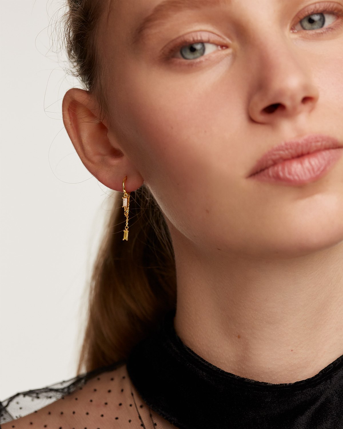 Salma Gold Earrings