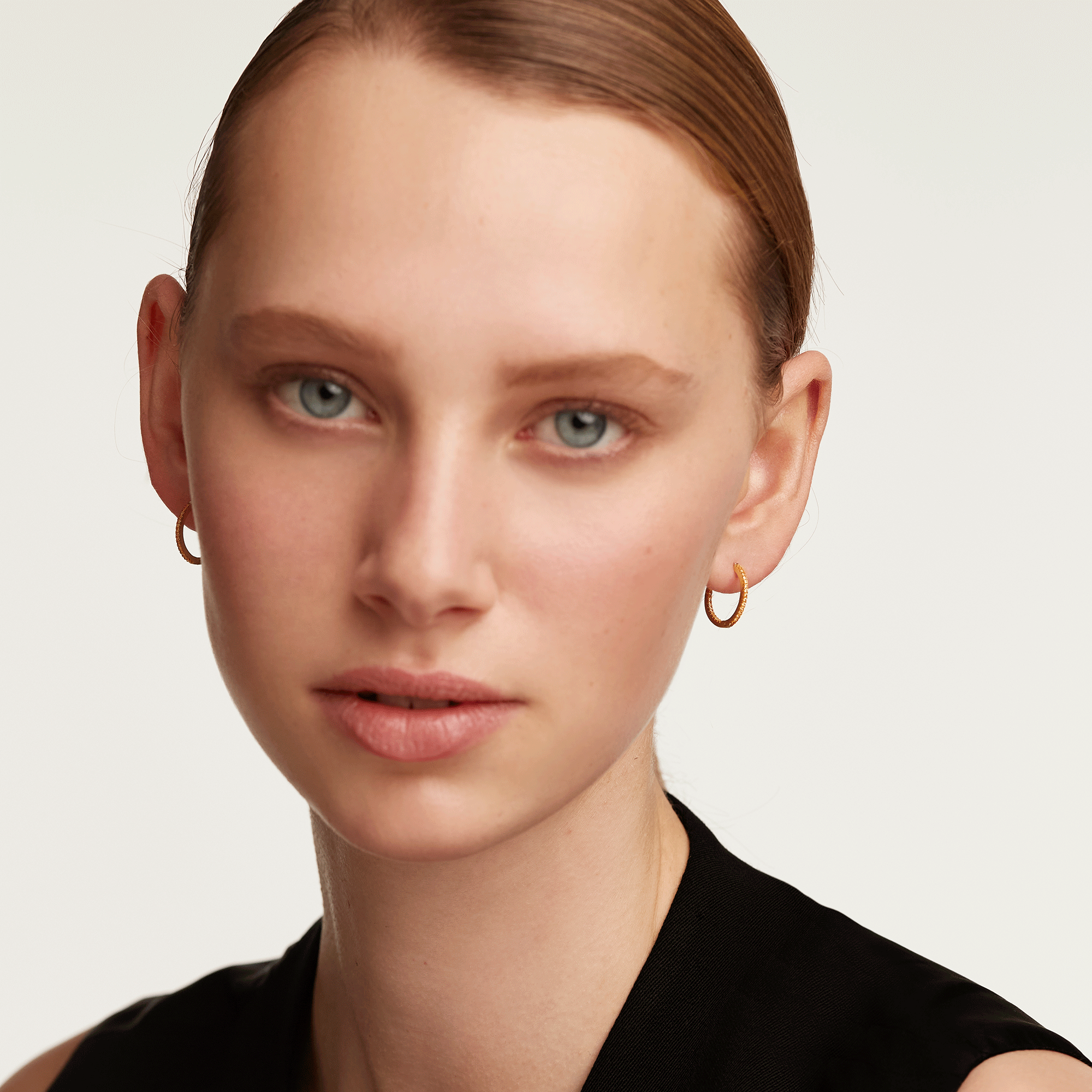 Champagne Medium Hoops Gold