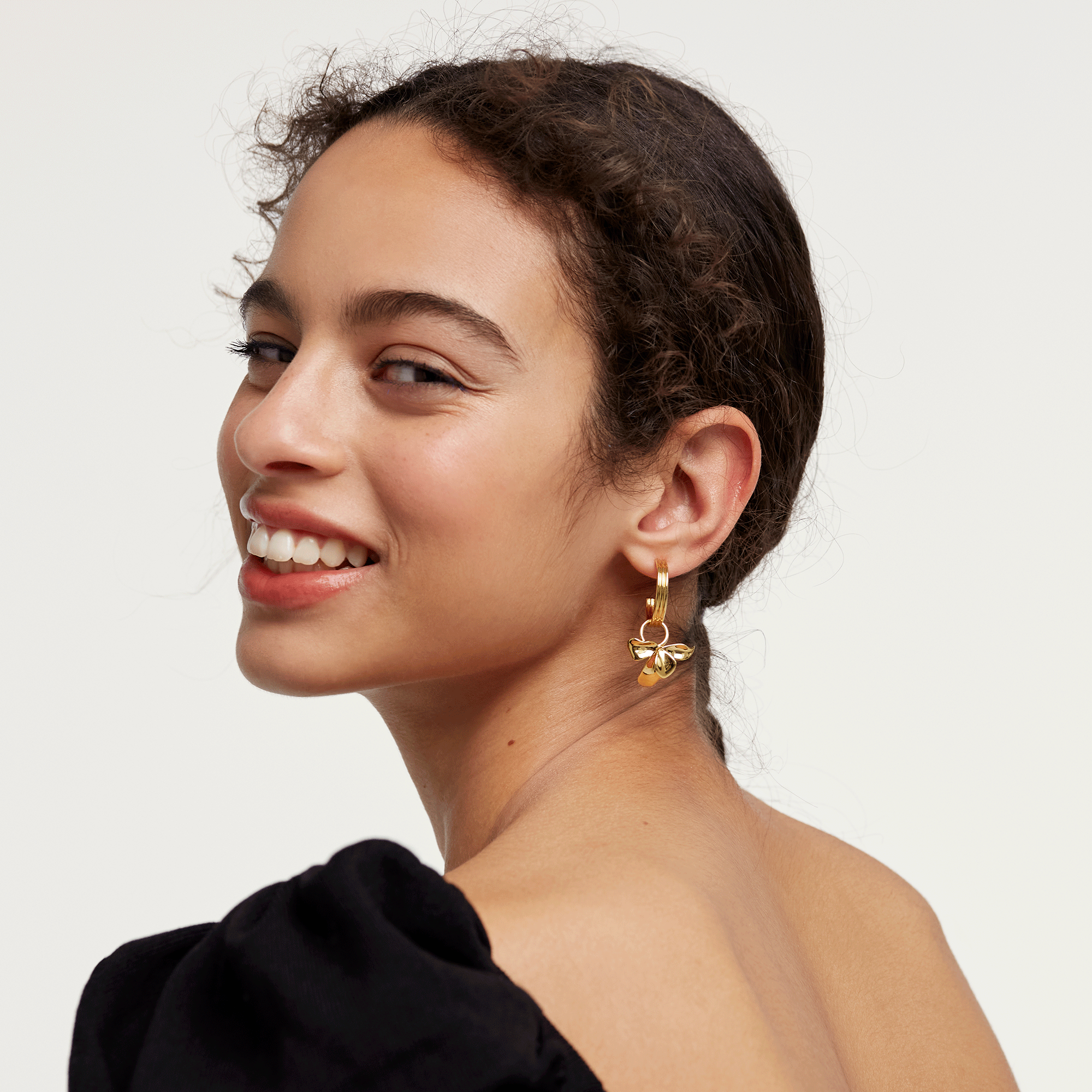 Ivy Gold Earrings