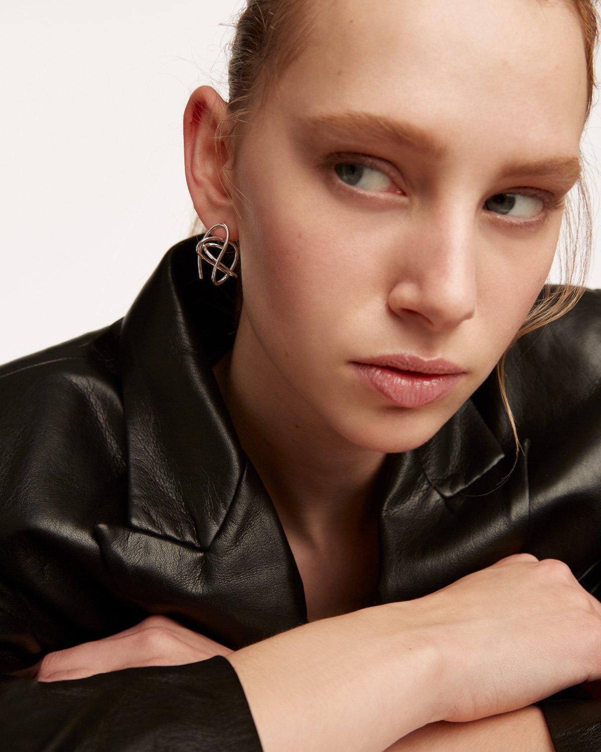 GRID Esha Silver Earrings